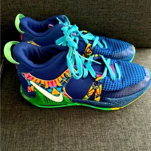 Lebron James Colorful Basketball Shoes Size 7